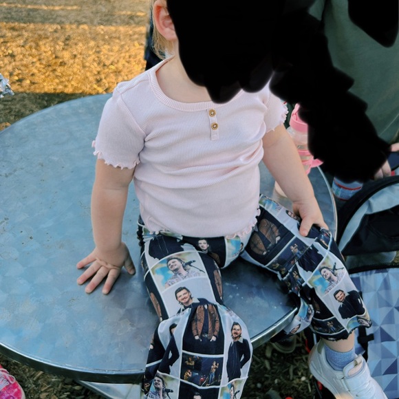 Custom baby Morgan Wallen flared pants - Picture 3 of 3